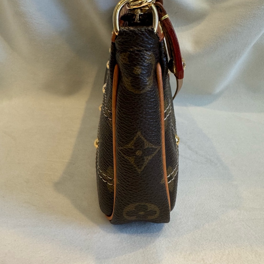 Louis Vuitton Riveting Pochette Accessoire Monogram M40141 - Picture 5 of 15